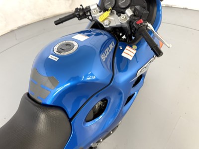 Lot 2000 Suzuki GSX600F