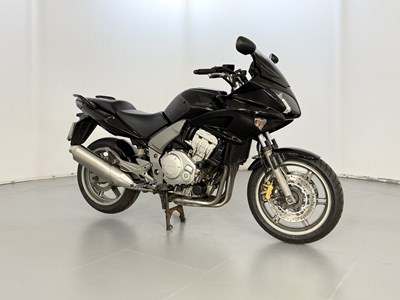 Lot 2006 Honda CBF1000
