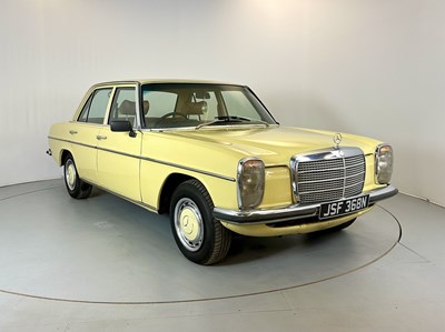Lot 61 - 1975 Mercedes-Benz 230.4 - NO RESERVE