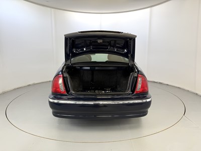 Lot 64 - 2000 Rover 45