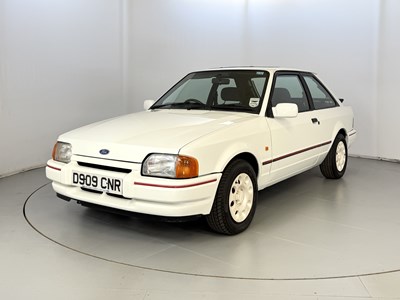 Lot 48 - 1987 Ford Escort XR3i