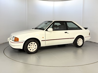 Lot 48 - 1987 Ford Escort XR3i