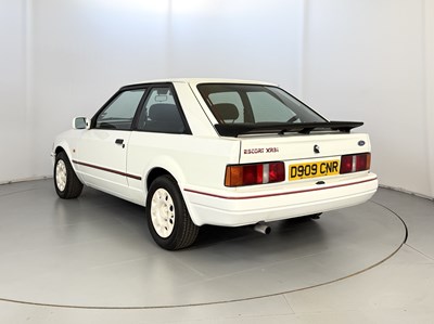 Lot 48 - 1987 Ford Escort XR3i