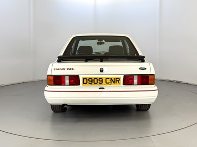 Lot 48 - 1987 Ford Escort XR3i