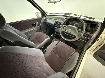 Lot 48 - 1987 Ford Escort XR3i