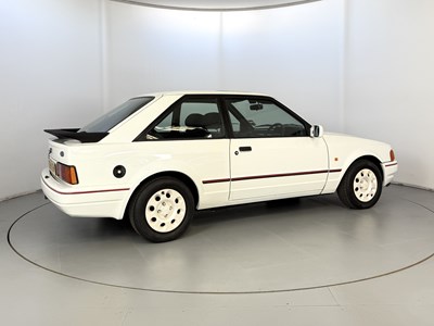 Lot 48 - 1987 Ford Escort XR3i