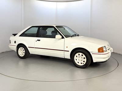 Lot 48 - 1987 Ford Escort XR3i
