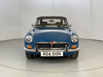 Lot 2 - 1975 MG B Roadster