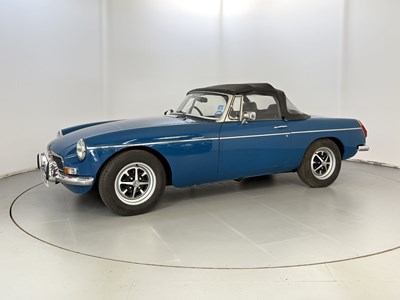 Lot 2 - 1975 MG B Roadster