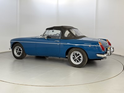 Lot 2 - 1975 MG B Roadster