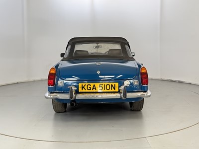 Lot 2 - 1975 MG B Roadster