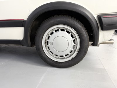 Lot 3 - 1988 Volkswagen Golf GTI 16v