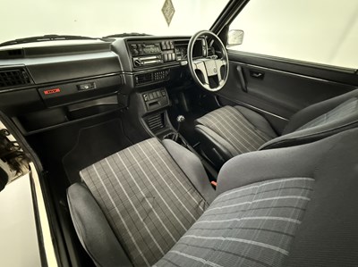 Lot 3 - 1988 Volkswagen Golf GTI 16v