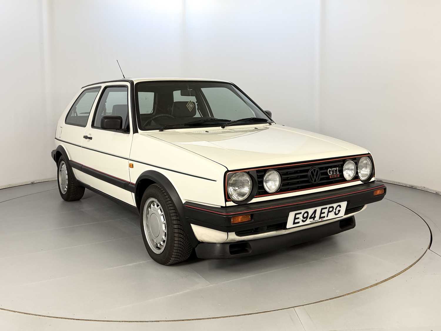 Lot 3 - 1988 Volkswagen Golf GTI 16v