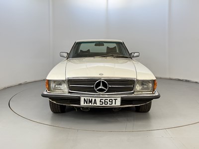 Lot 99 - 1972 Mercedes-Benz 450 SLC