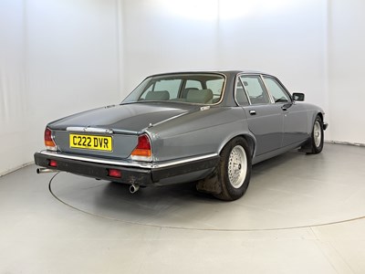 Lot 83 - 1986 Jaguar XJ12