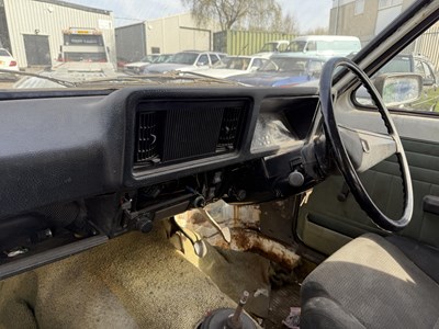 Lot 101 - 1979 Bedford Chevanne