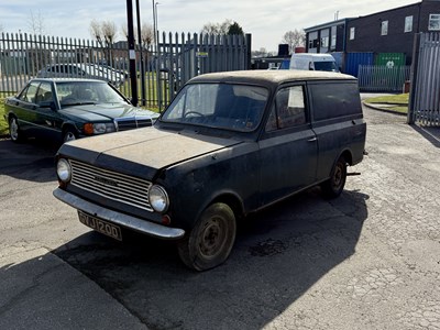Lot 117 - Bedford HA110