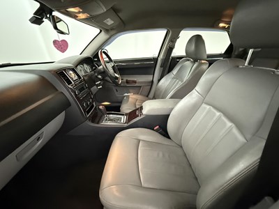 Lot 116 - 2008 Chrysler 300C