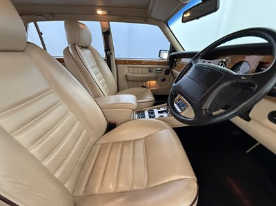 Lot 17 - 1997 Bentley Turbo RL