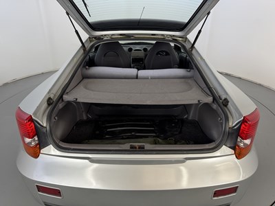 Lot 180 - 2002 Toyota Celica