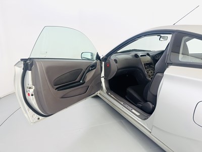 Lot 180 - 2002 Toyota Celica