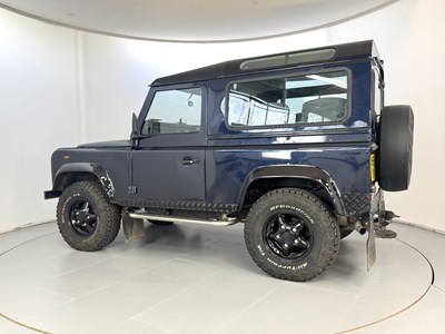 Lot 102 - 2000 Land Rover Defender 90 County