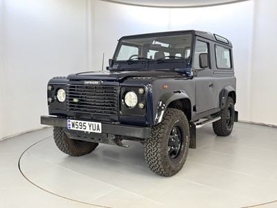 Lot 102 - 2000 Land Rover Defender 90 County