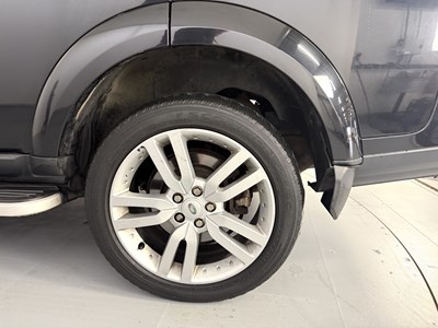 Lot 133 - 2011 Land Rover Discovery 4