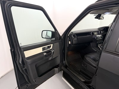 Lot 133 - 2011 Land Rover Discovery 4