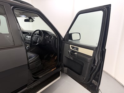 Lot 133 - 2011 Land Rover Discovery 4