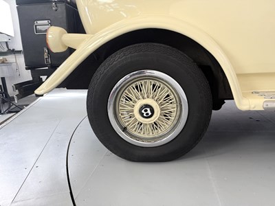 Lot 84 - 1971 Beauford Series 3