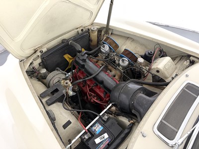 Lot 43 - 1967 Volvo P1800S