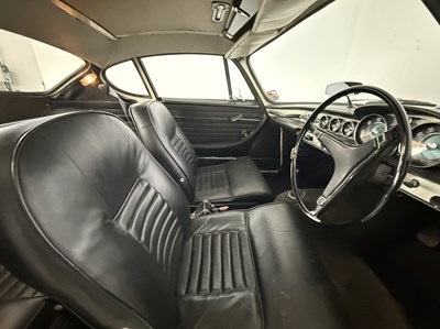 Lot 43 - 1967 Volvo P1800S