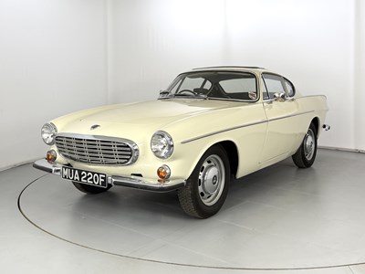 Lot 43 - 1967 Volvo P1800S