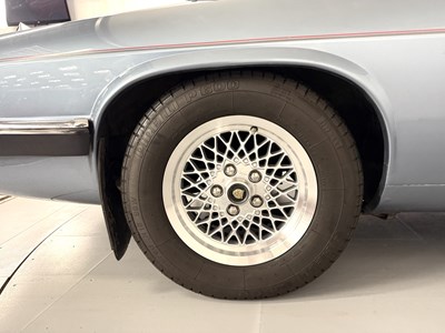 Lot 42 - 1988 Jaguar XJS V12 Cabriolet