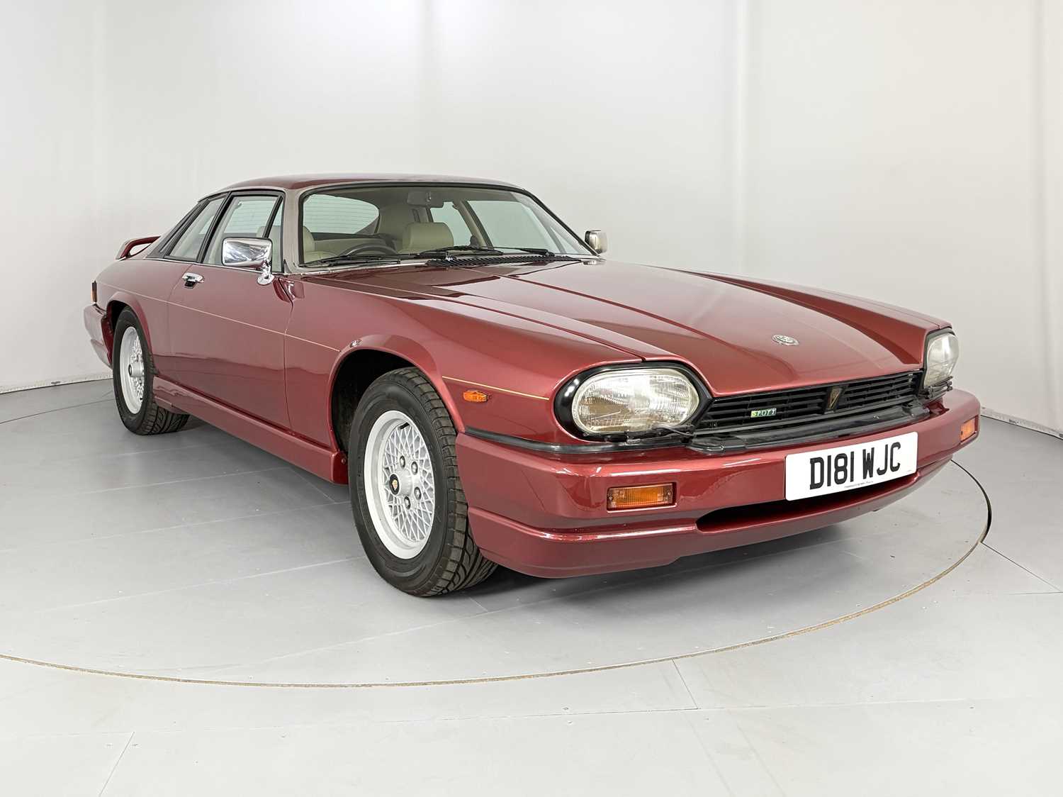Lot 63 - 1987 Jaguar XJS V12 Sport
