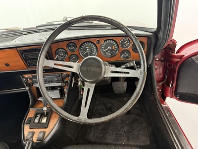 Lot 16 - 1971 Triumph Stag