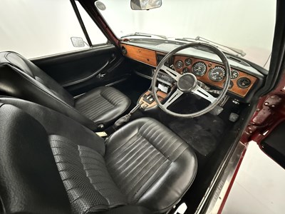 Lot 16 - 1971 Triumph Stag