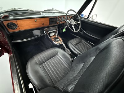 Lot 16 - 1971 Triumph Stag
