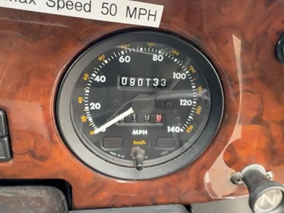 Lot 72 - 1989 Daimler Limo