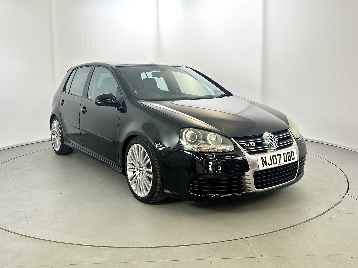 Lot 77 - 2007 Volkswagen Golf R32