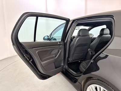 Lot 108 - 2007 Volkswagen Golf R32