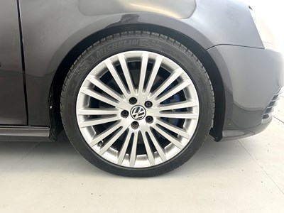 Lot 108 - 2007 Volkswagen Golf R32