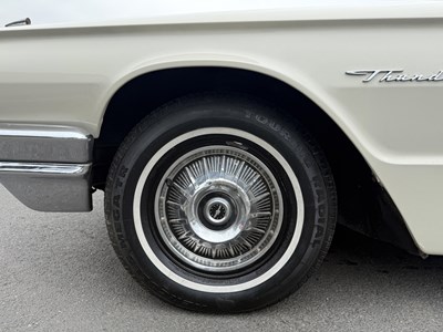 Lot 53 - 1964 Ford Thunderbird