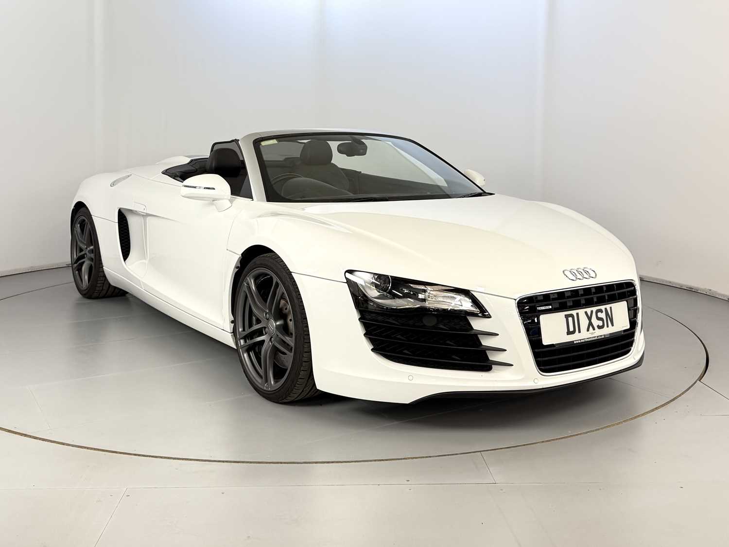 Lot 29 - 2011 Audi R8 Spider