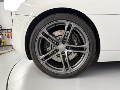 Lot 29 - 2011 Audi R8 Spider