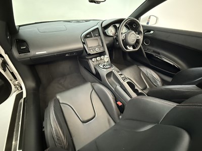 Lot 29 - 2011 Audi R8 Spider