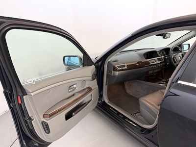 Lot 56 - 2005 BMW 730D