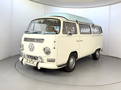 Lot 19 - 1971 Volkswagen T2 Camper